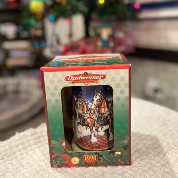 Budweiser Holiday Stein - Picture 1 of 6